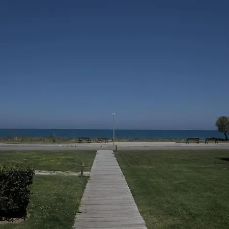 Lägenhet Cassiopeia 1-bedroom Beachfront With Pool Chania (Crete)