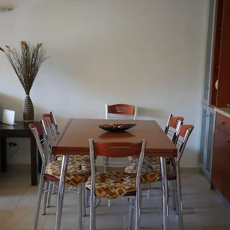 Cassiopeia 1-bedroom Beachfront With Pool Appartamento *