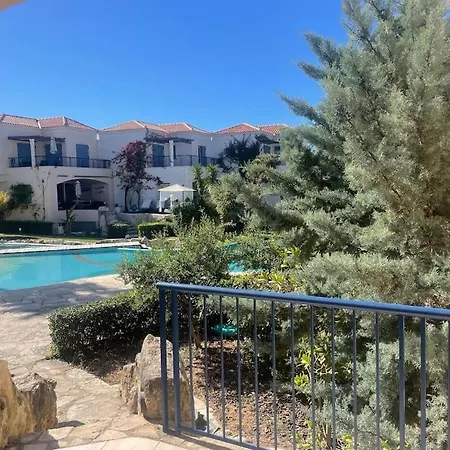 Cassiopeia 1-bedroom Beachfront With Pool La Canea